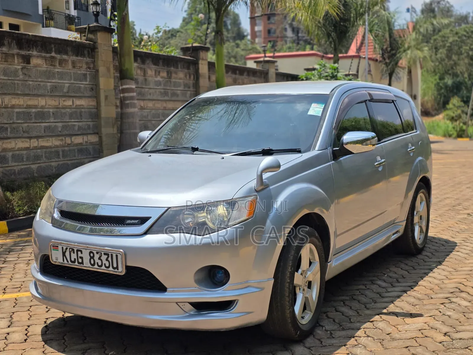 Mitsubishi Outlander 2010 Silver