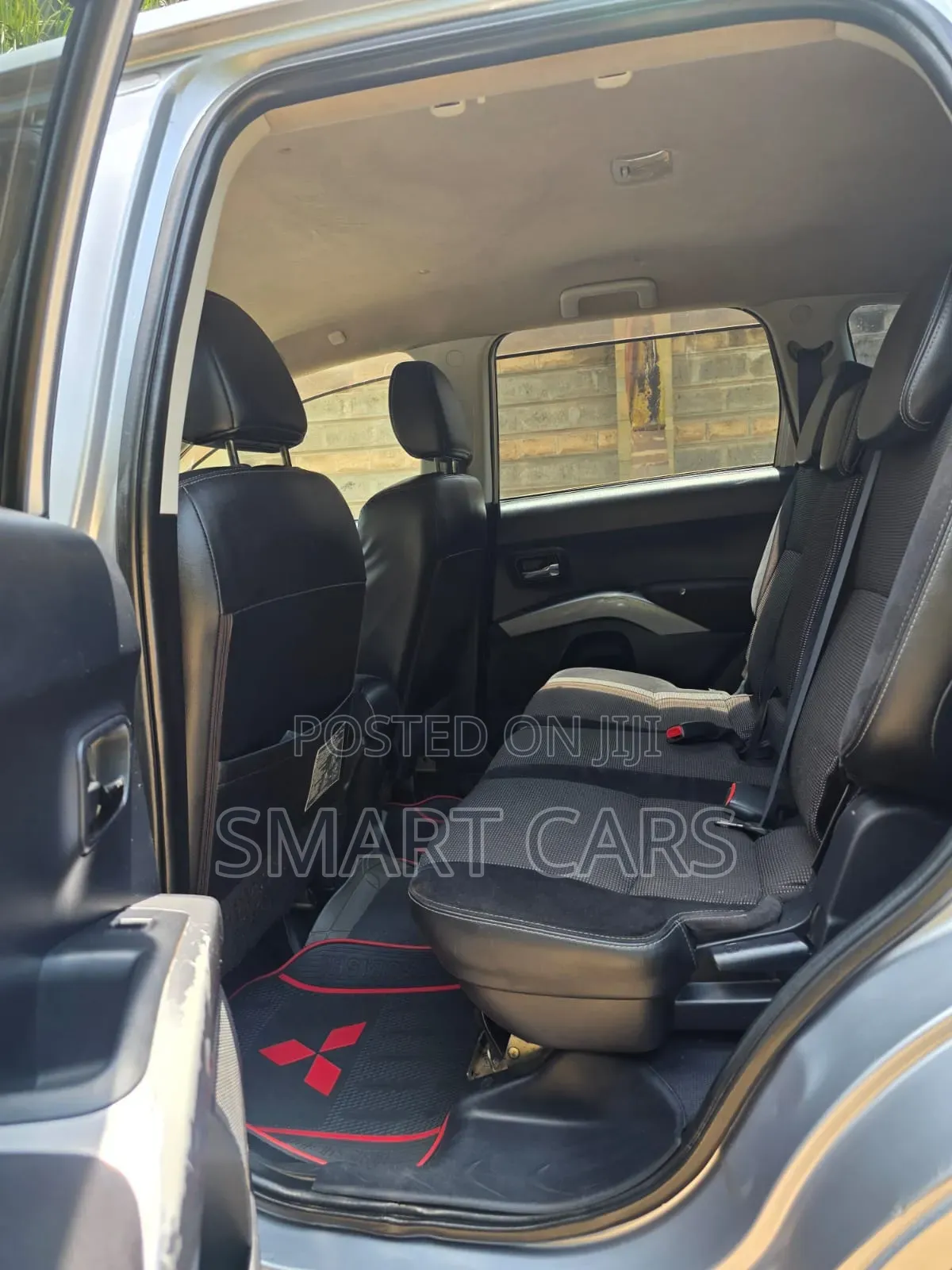 Mitsubishi Outlander 2010 Silver