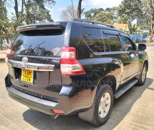 Toyota Land Cruiser Prado 2016 Black