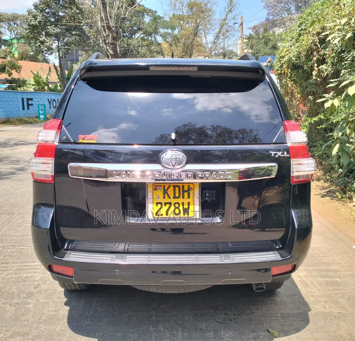 Toyota Land Cruiser Prado 2016 Black