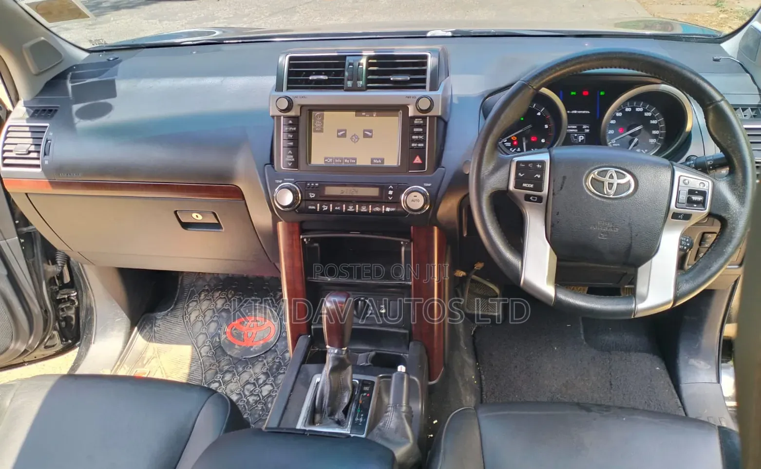 Toyota Land Cruiser Prado 2016 Black