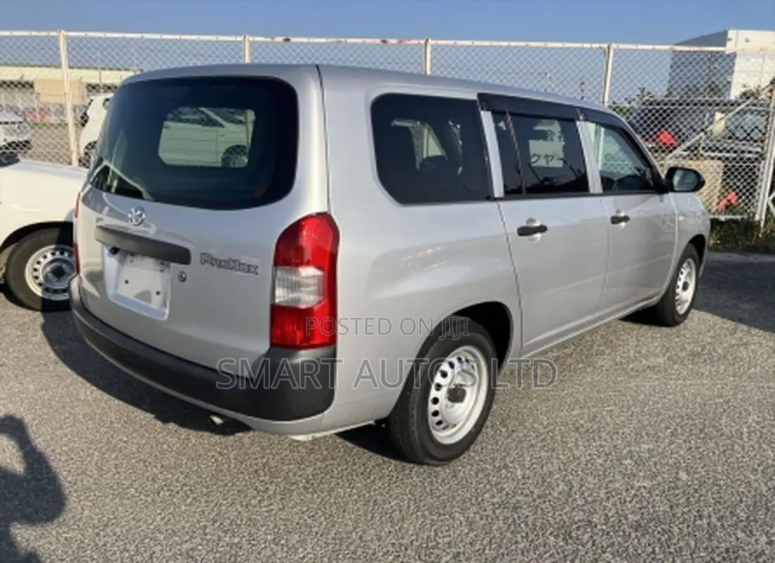 Toyota Probox 1.3 DX 2WD 2021