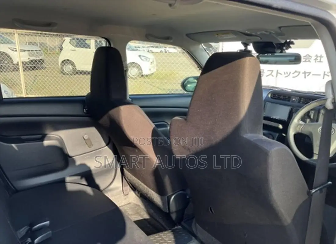 Toyota Probox 1.3 DX 2WD 2021