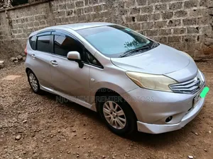 Nissan Note 2013 Silver