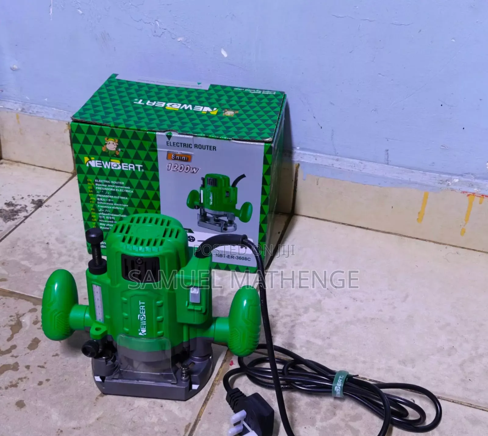 NEWBEAT 1200W Heavy Duty Wood Router