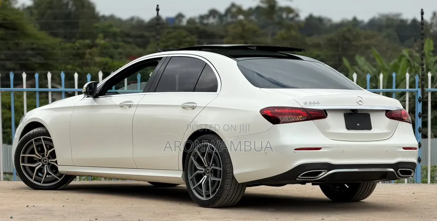 Mercedes-Benz E200 2020 White