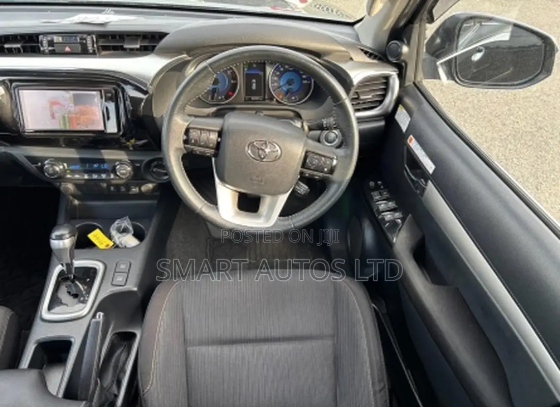 Toyota Hilux Revo Double Cab Deisel 2.4 AWD 2020 Black