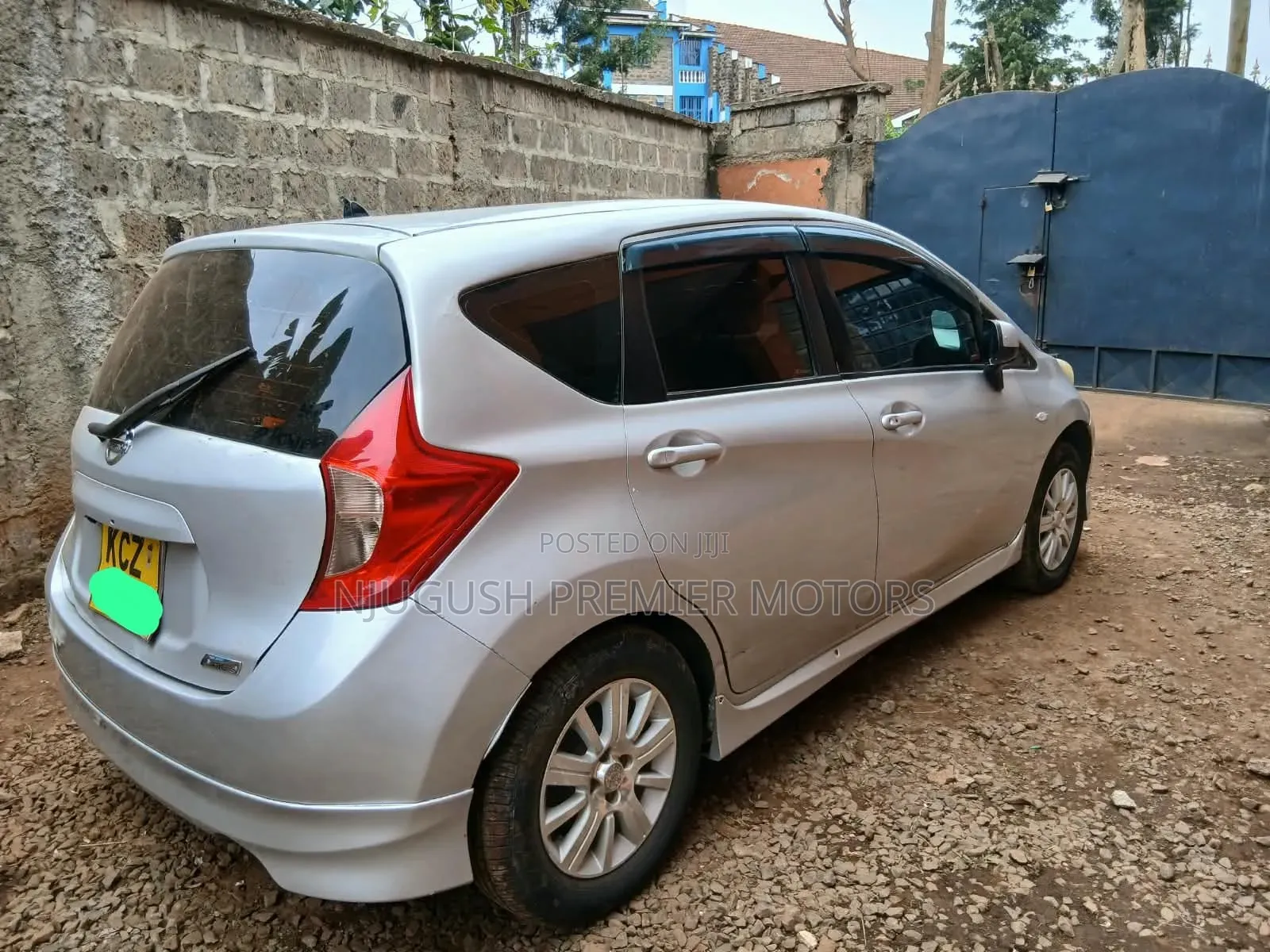 Nissan Note 2013 Silver