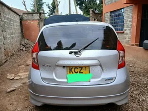 Nissan Note 2013 Silver