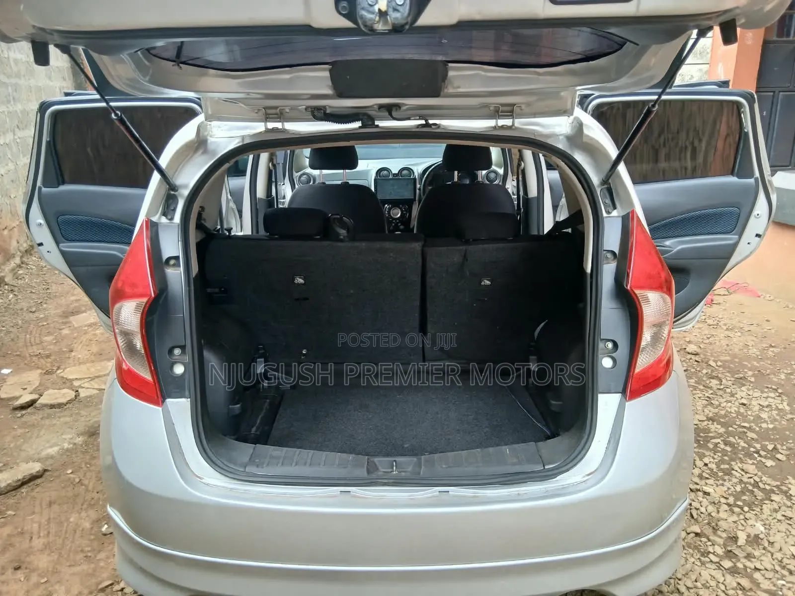 Nissan Note 2013 Silver