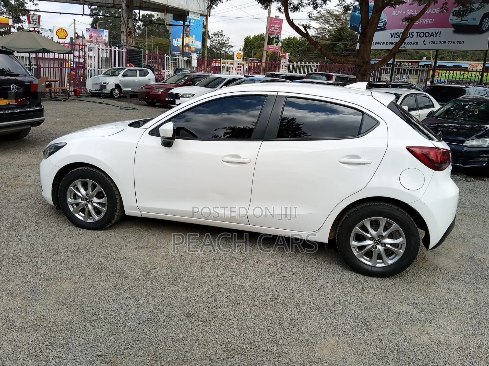 Mazda Demio 2018 White