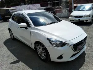 Mazda Demio 2018 White