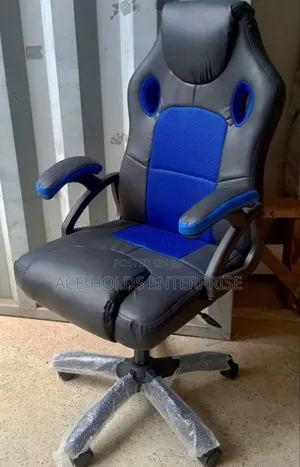Executive Gaming Chair - Comfortable Leather Finish