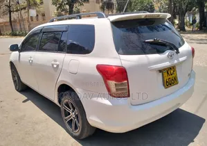 Toyota Corolla Fielder 2010 White