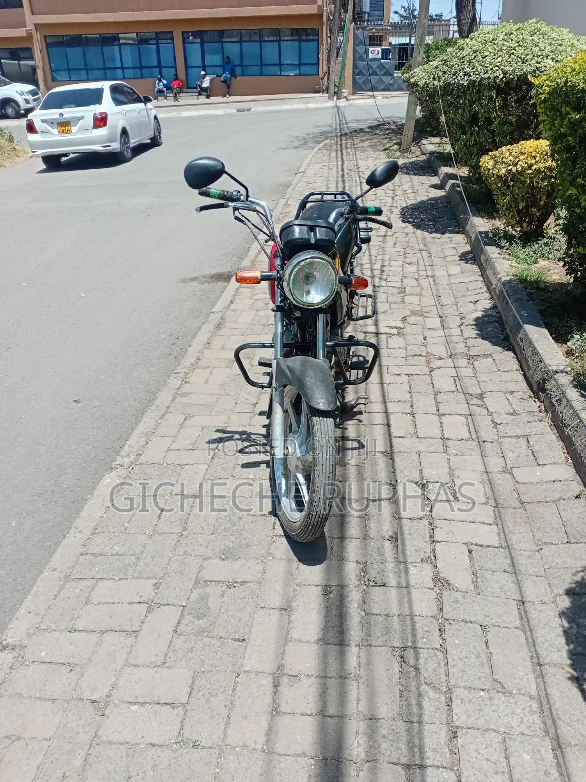 Honda CB 2018 Red
