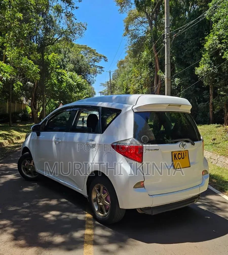 Toyota Ractis 2013 White