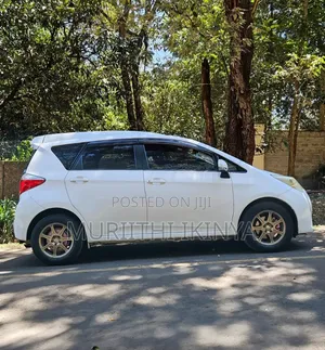 Toyota Ractis 2013 White