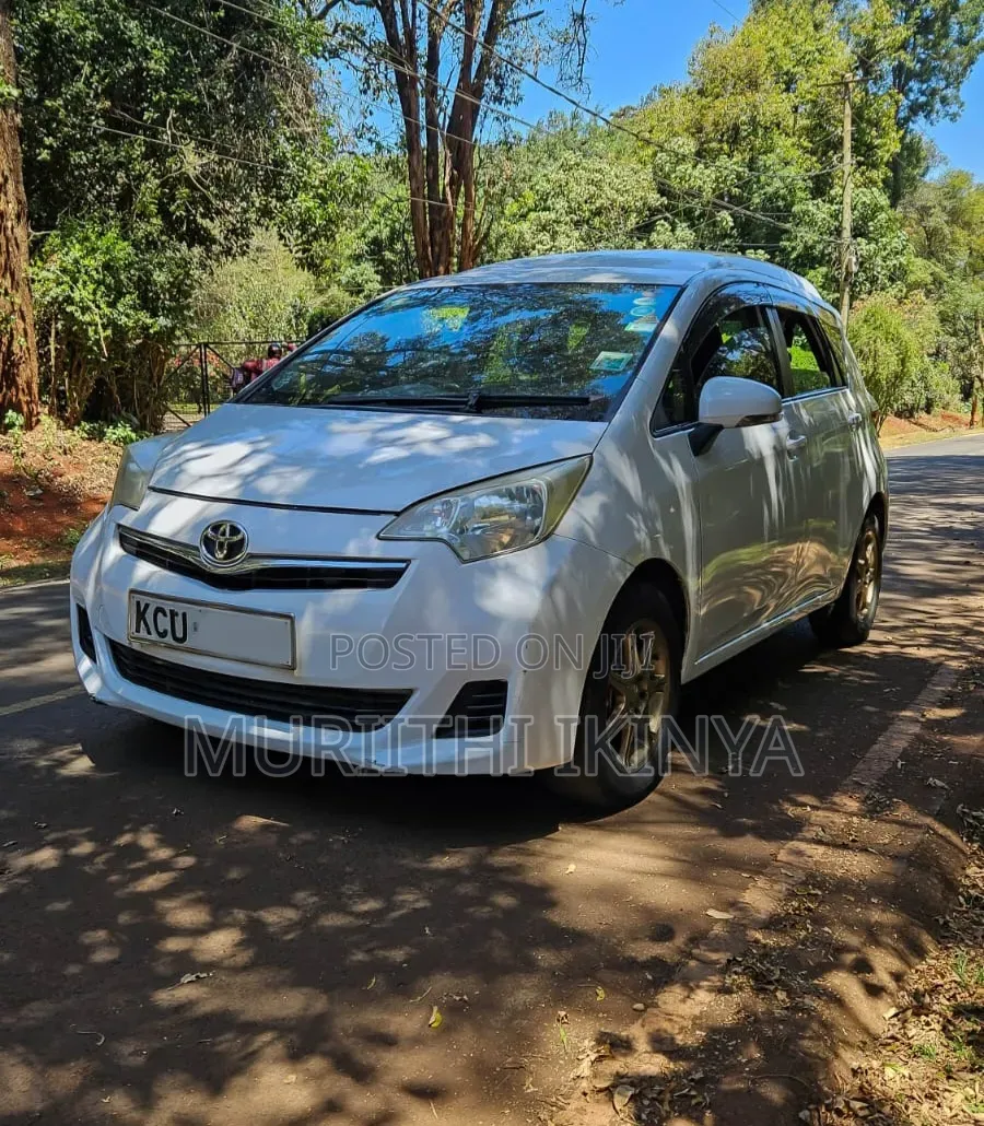 Toyota Ractis 2013 White