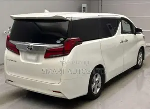 Toyota Alphard 2019 Pearl