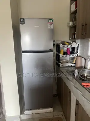 HISENSE FRIDGE 250lires KSH 39,000