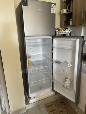 HISENSE FRIDGE 250lires KSH 39,000
