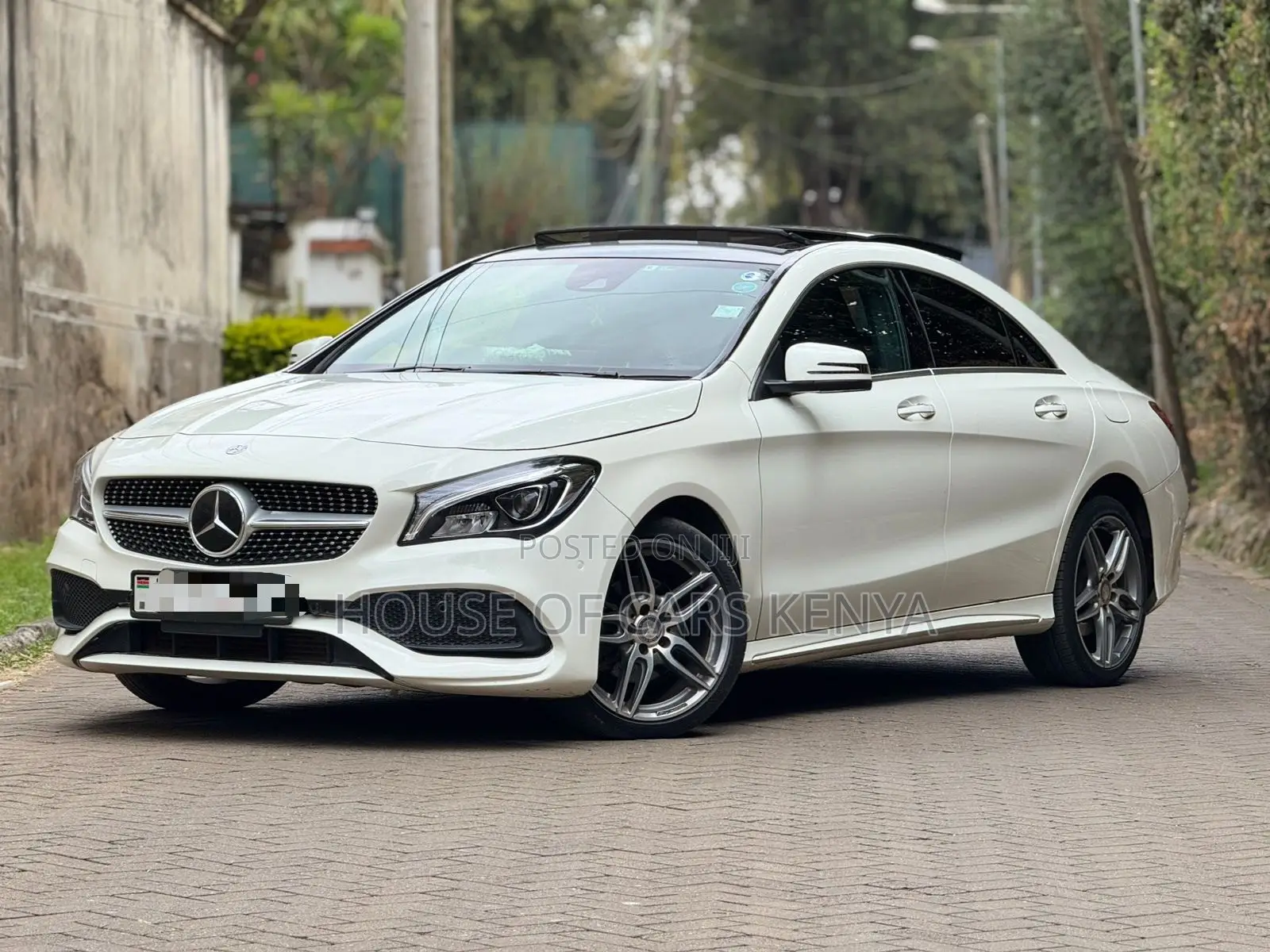Mercedes-Benz CLA-Class 2019 White