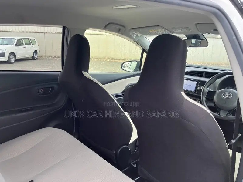Toyota Vitz 1.5 FWD Hybrid 5dr 2019 White