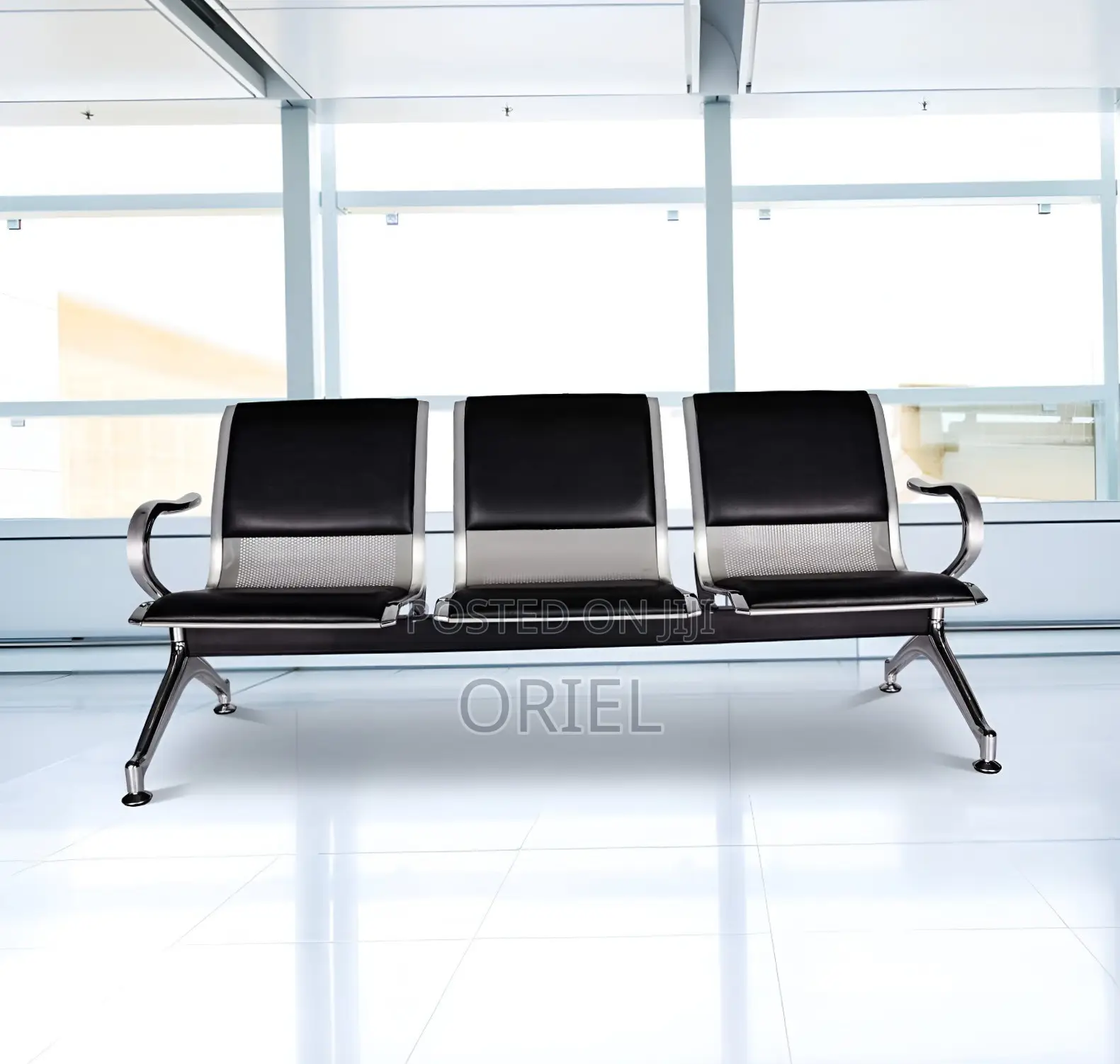 Ce Bench : 3-Seater Padded Black Leather Waiting Bench