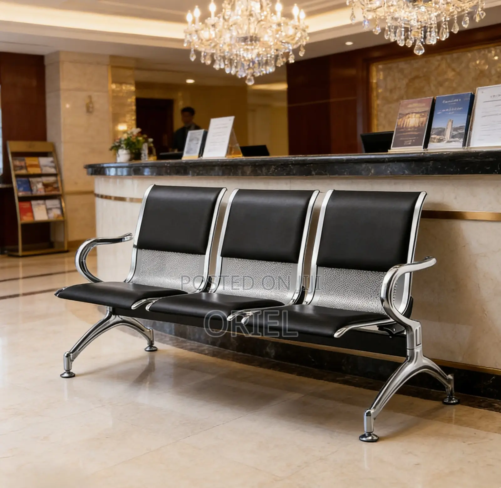 Ce Bench : 3-Seater Padded Black Leather Waiting Bench