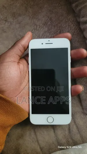 Apple iPhone 7 128 GB White