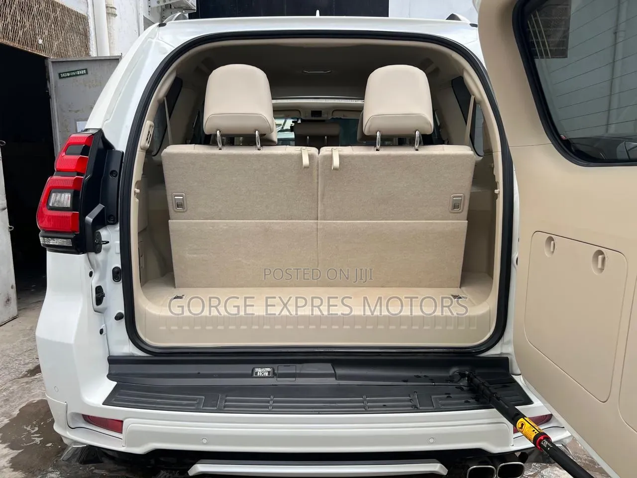 Toyota Land Cruiser Prado 2020 White