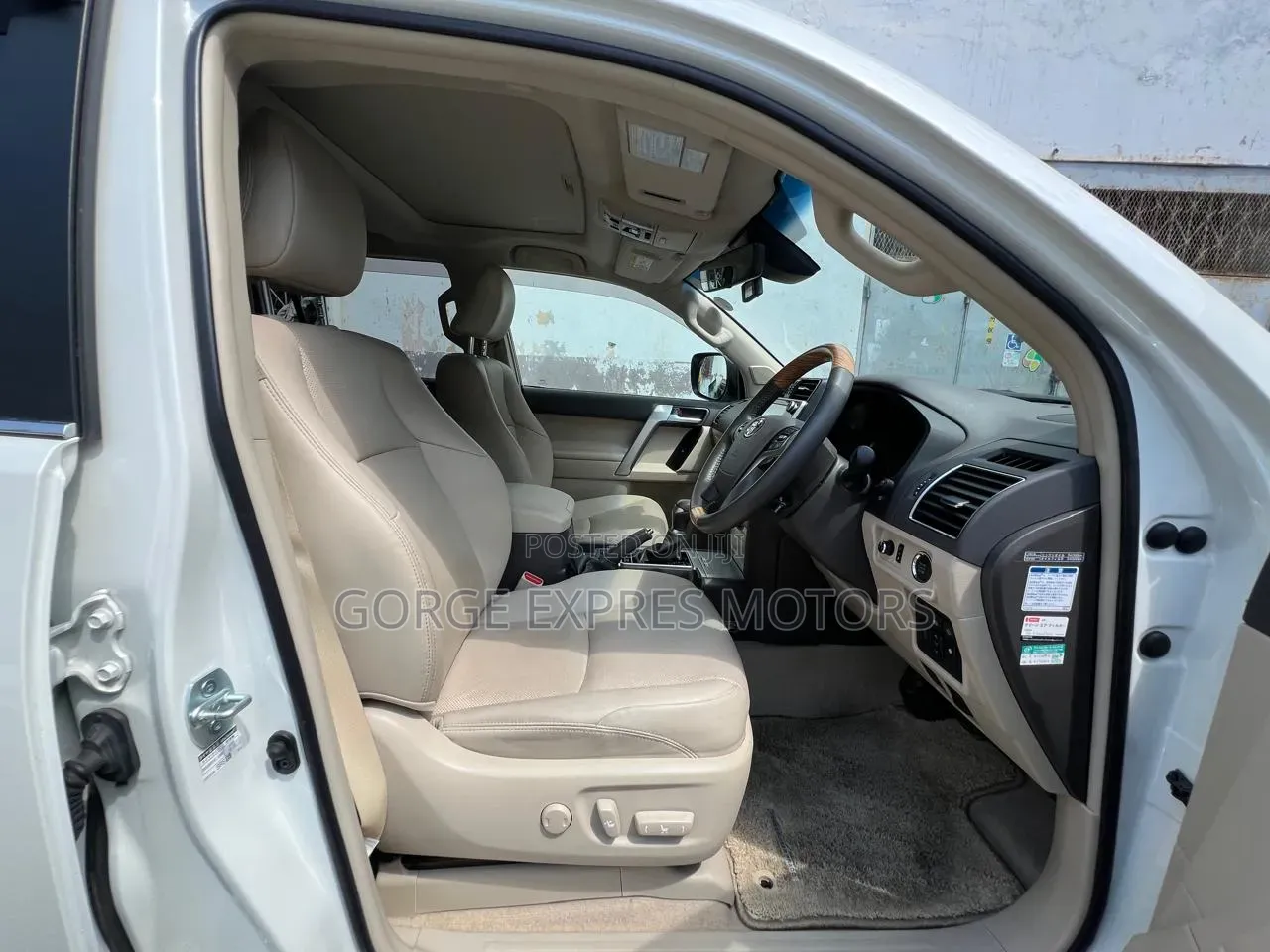 Toyota Land Cruiser Prado 2020 White