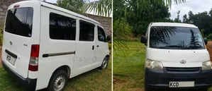 Toyota Lite-Ace 2009 White