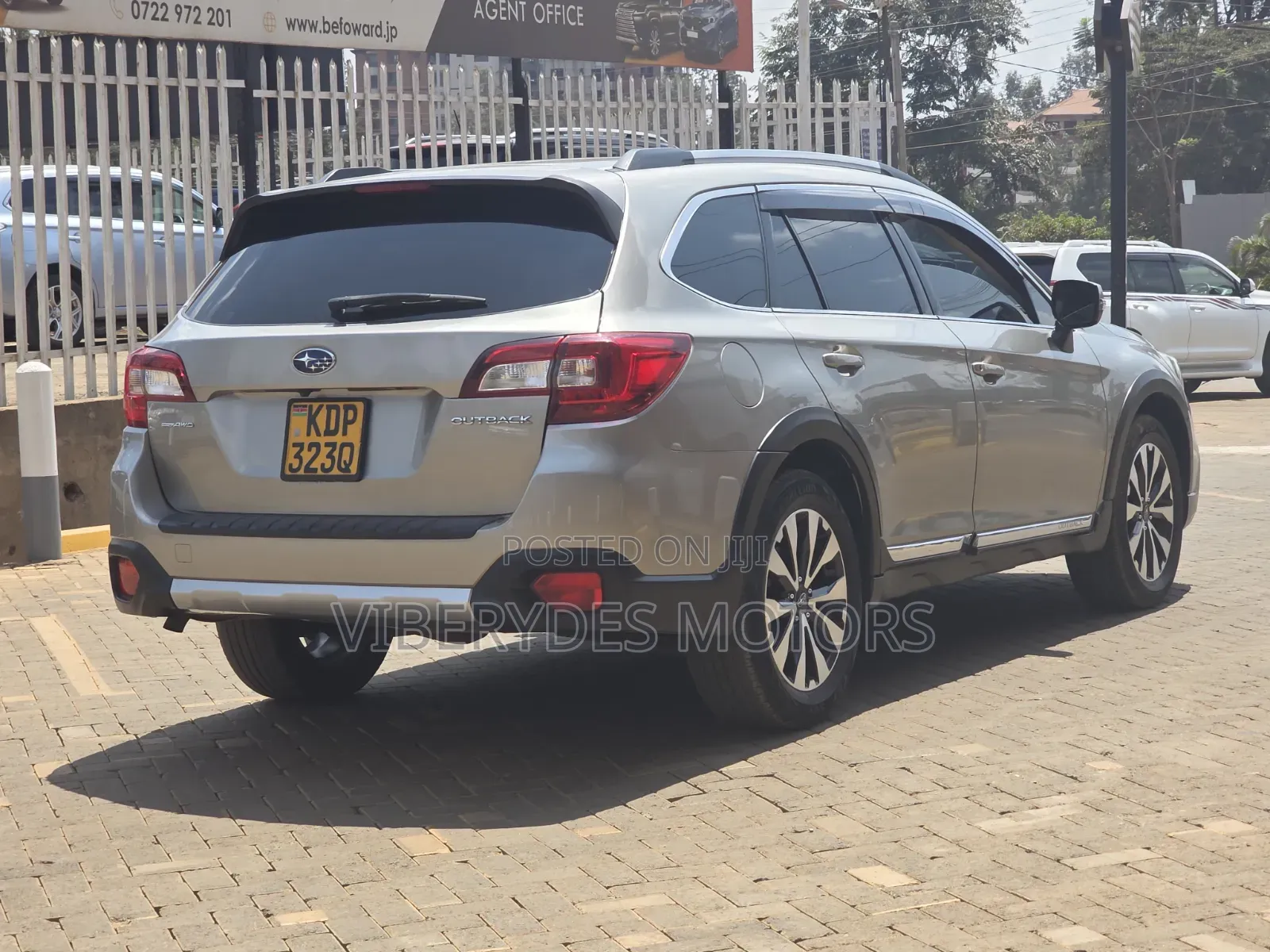 Subaru Outback 2016 Silver