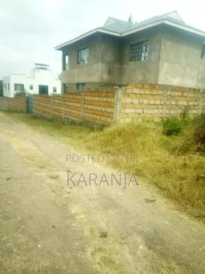 4bdrm Maisonette in 1Km From Kiserian for sale
