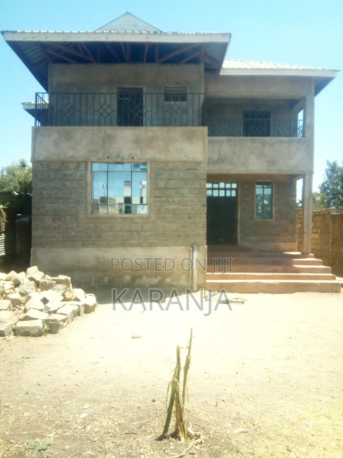 4bdrm Maisonette in 1Km From Kiserian for sale