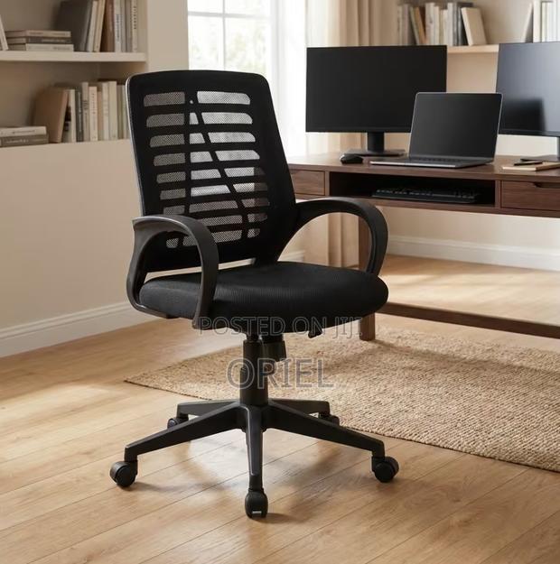 Office Chair : Office Swivel Chair - thumbnail 12