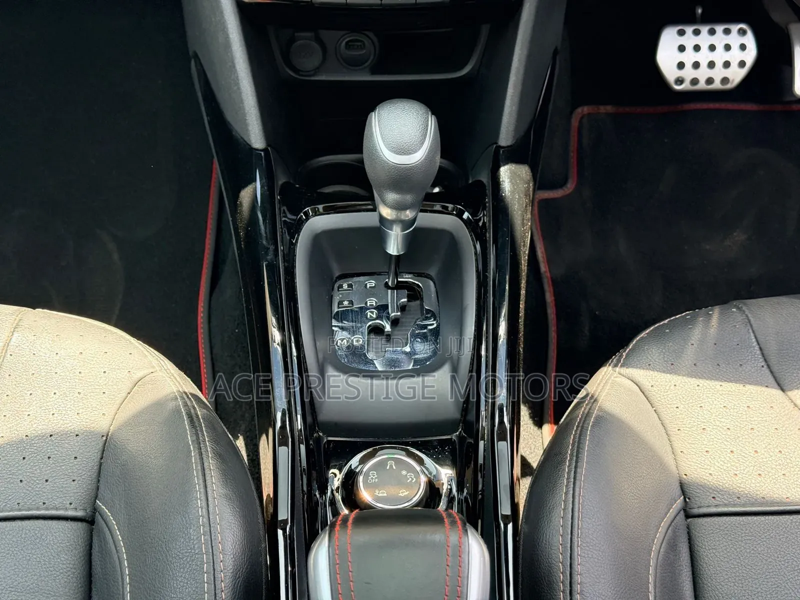 Peugeot 2008 2019 White