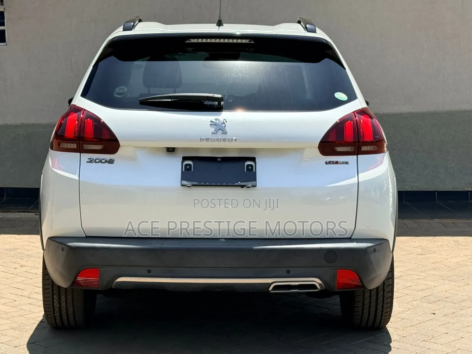 Peugeot 2008 2019 White