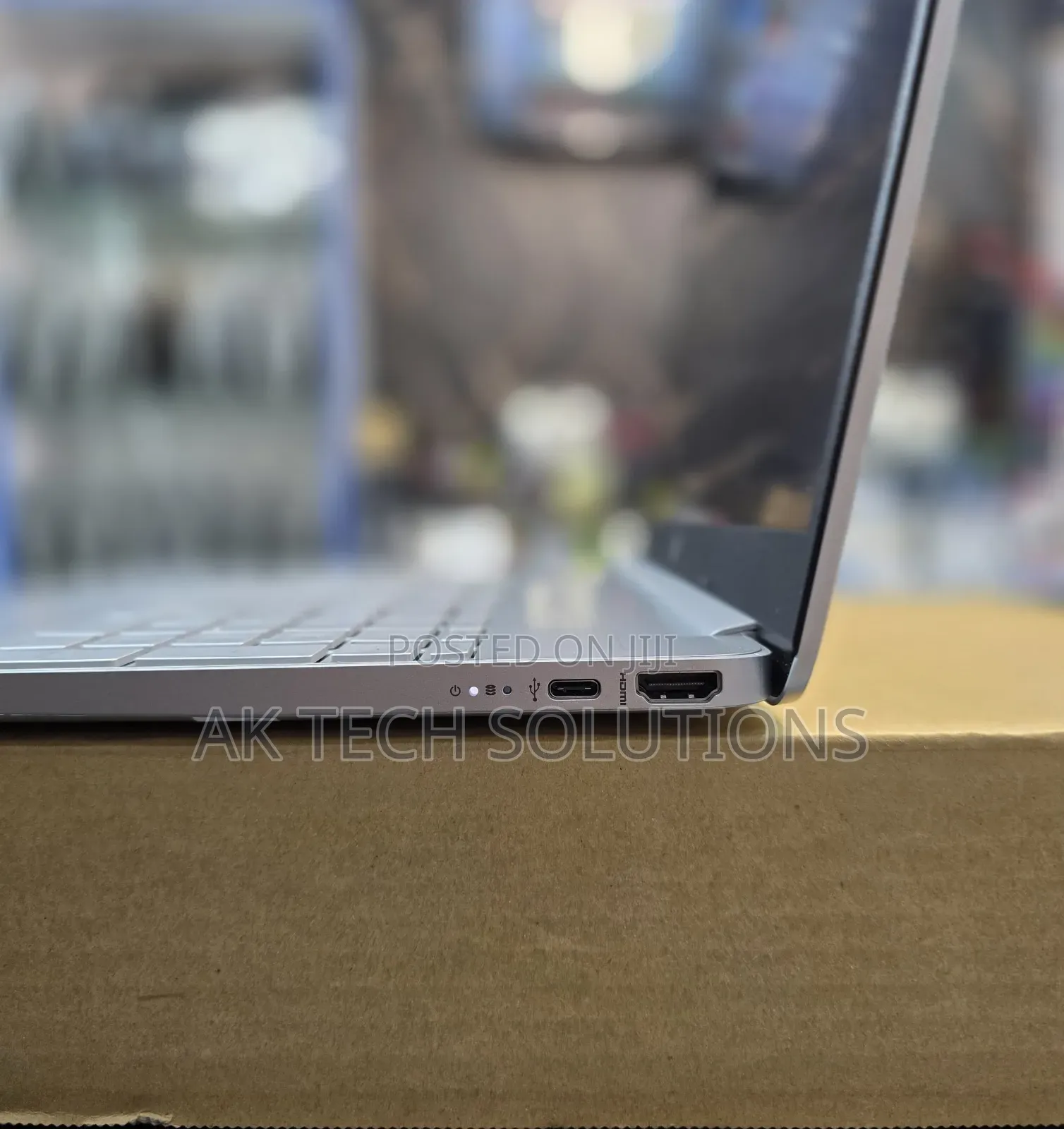 Laptop HP 15s 8GB AMD Ryzen 7 SSD 512GB