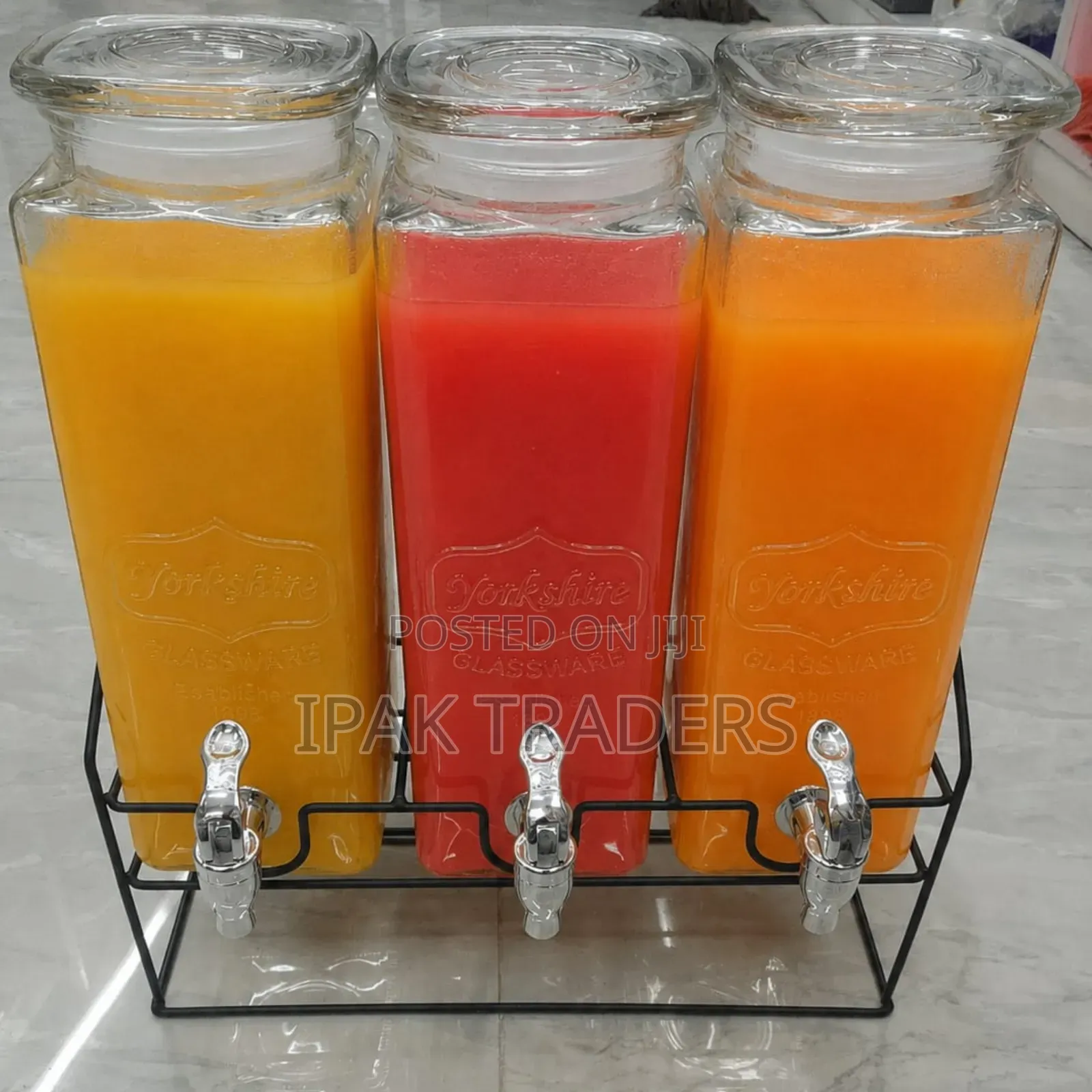 *⏯1.6l Tripple Glass Juice Dispensers