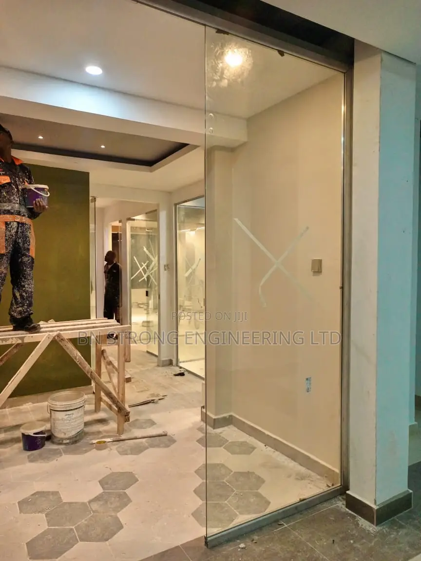 Frameless Glass Sliding Doors