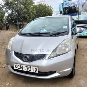 Honda Fit 2010 Silver
