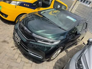 Honda Fit Shuttle 2020 Green