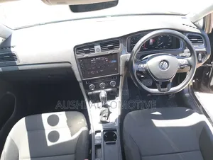 Volkswagen Golf 2019 Black