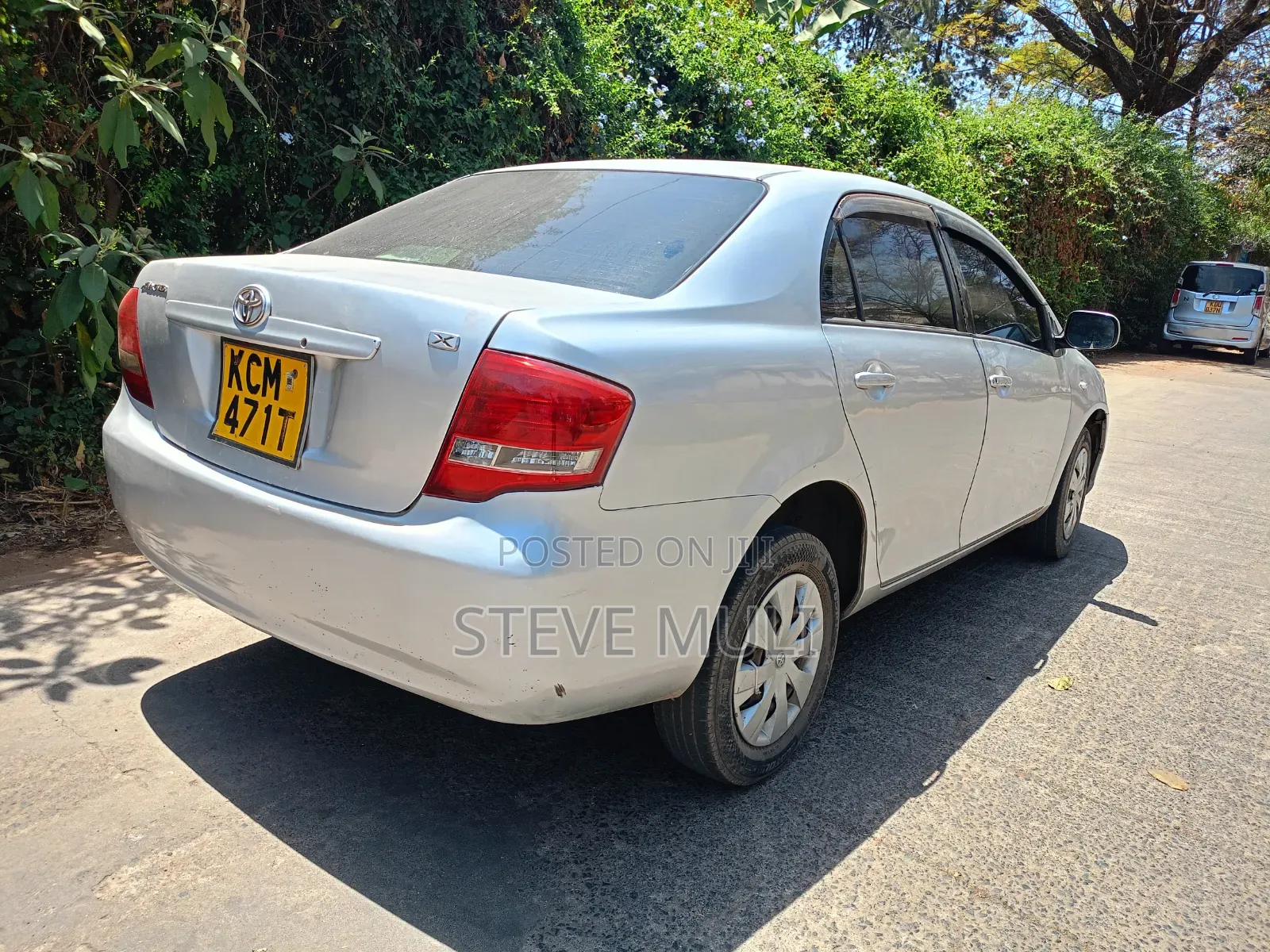 Toyota Axio 2010 Silver
