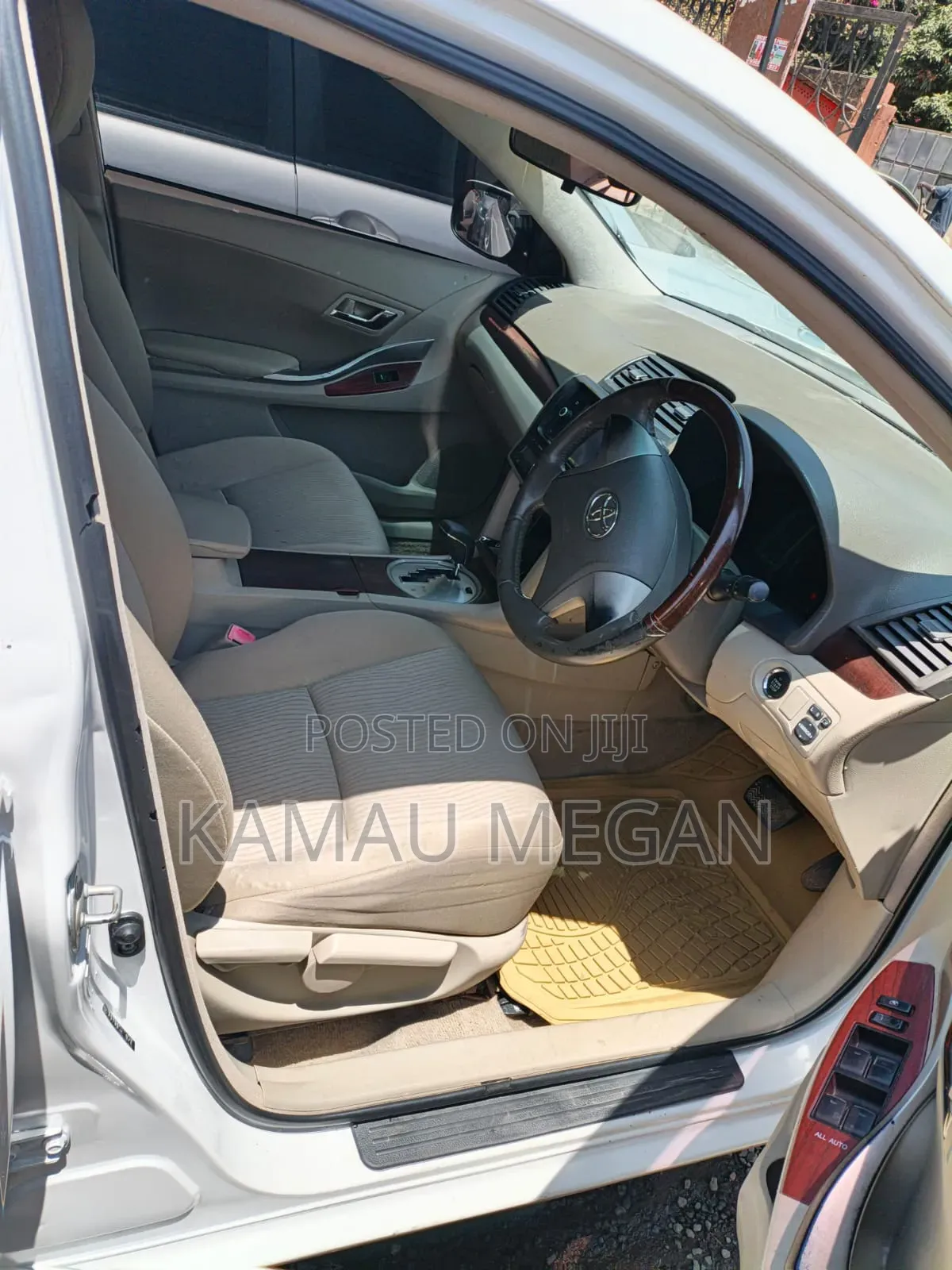 Toyota Premio 2014 Pearl