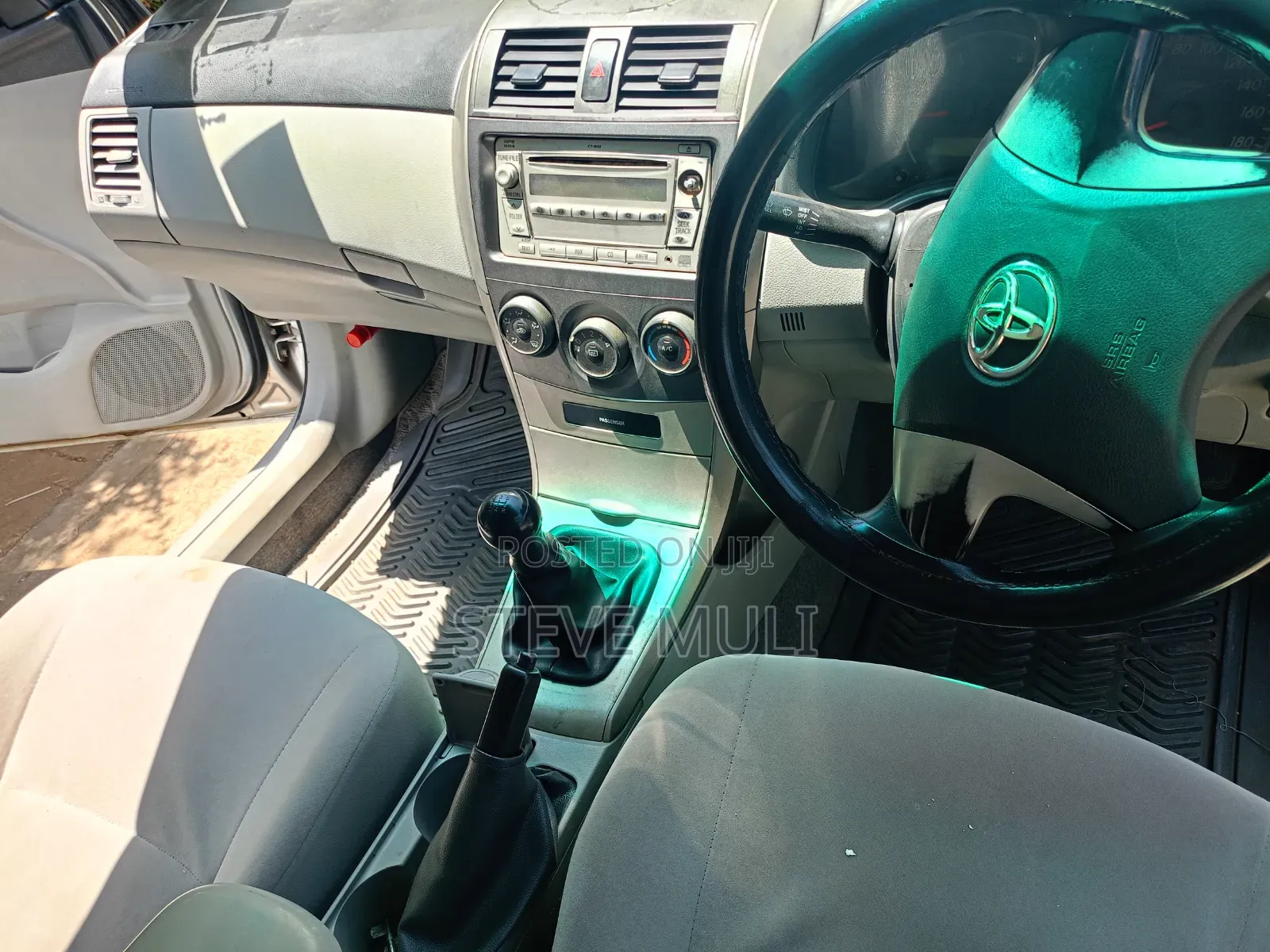 Toyota Axio 2010 Silver
