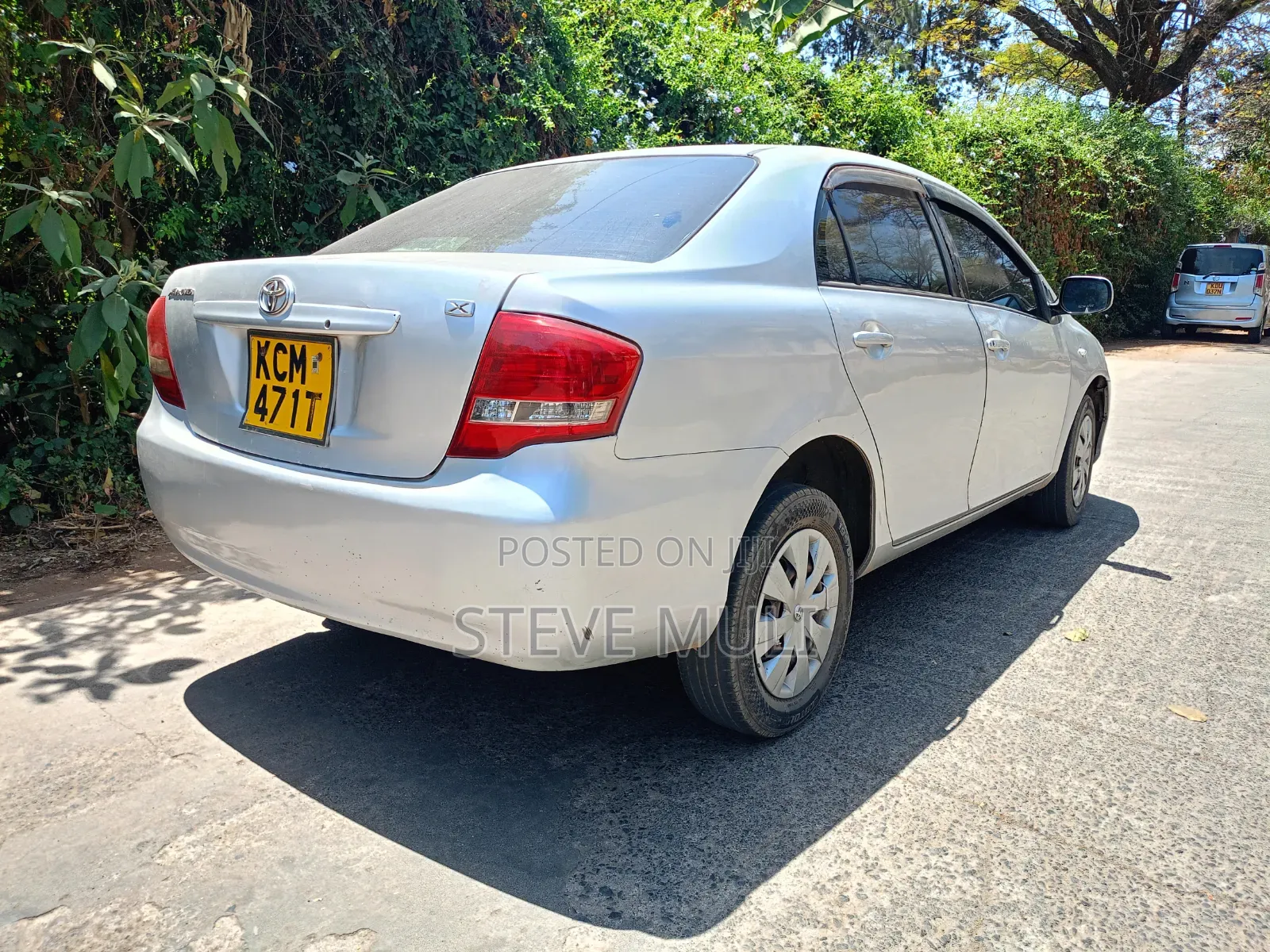 Toyota Axio 2010 Silver