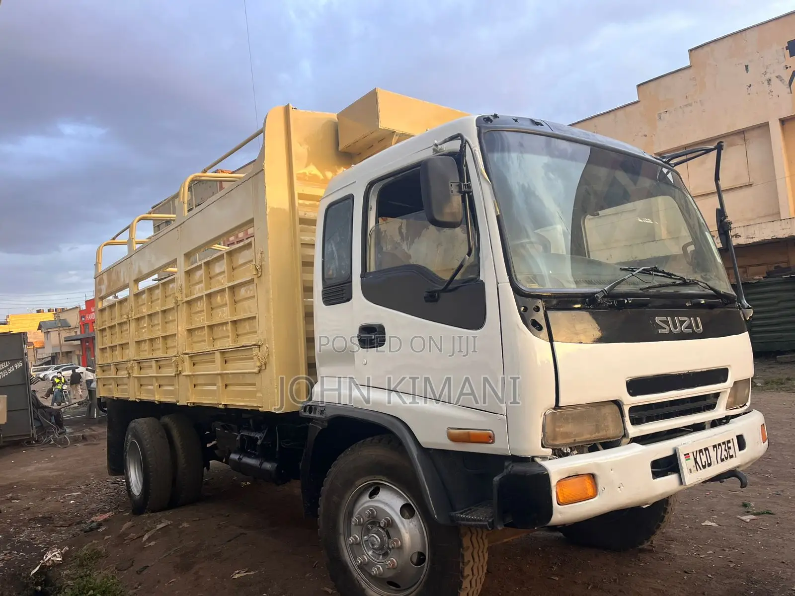Isuzu FSR 2015 White for Sale